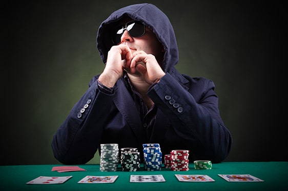 hide poker tells