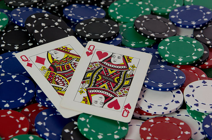 Don't Fold Pocket Queens